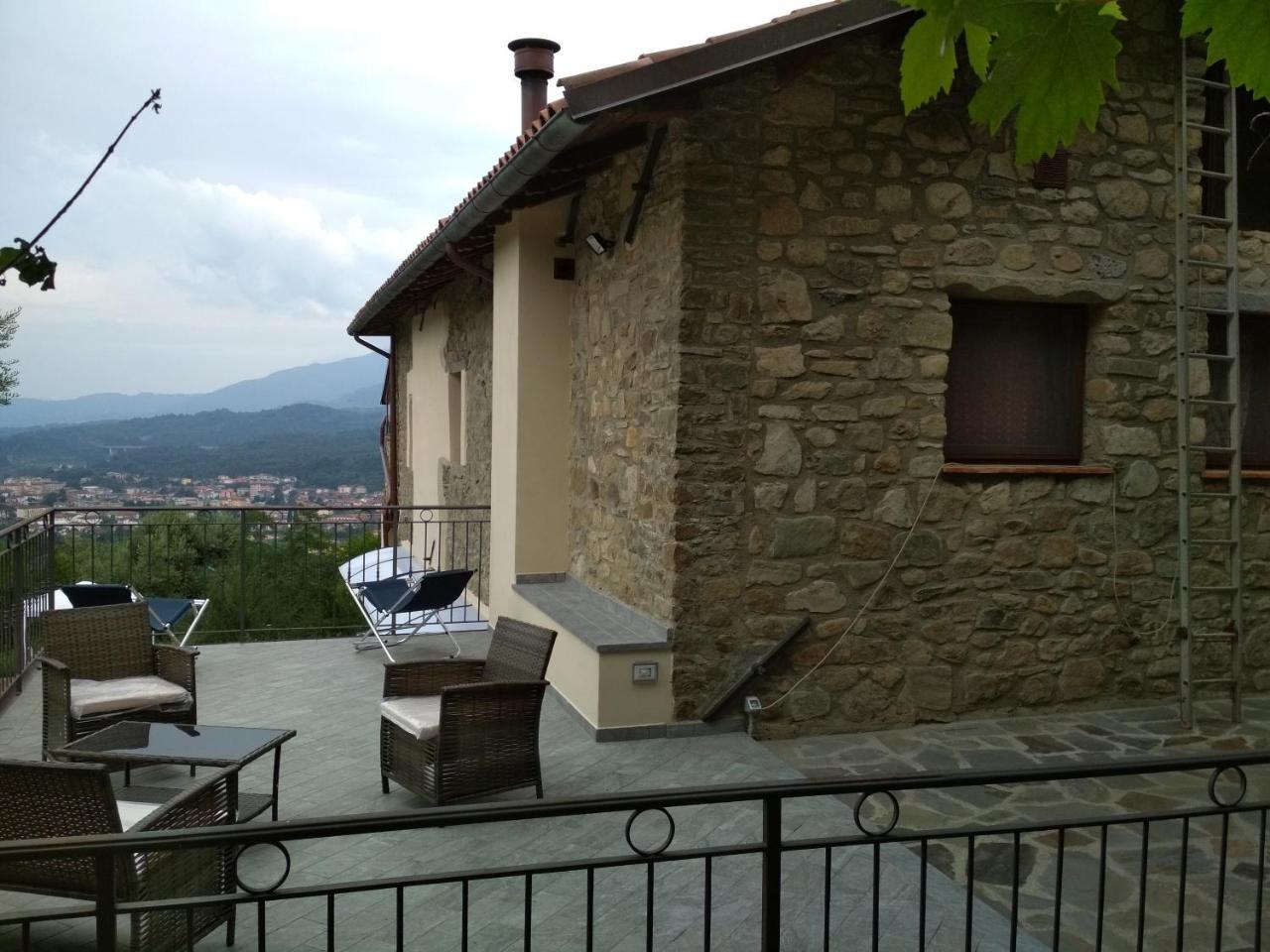 Agripodere Il Falco Pontremoli Bagian luar foto
