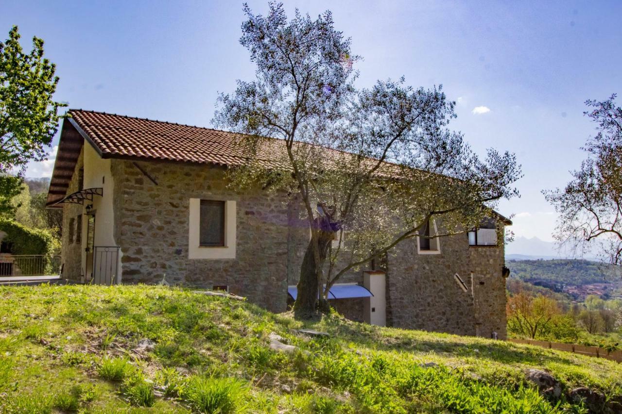 Agripodere Il Falco Pontremoli Bagian luar foto
