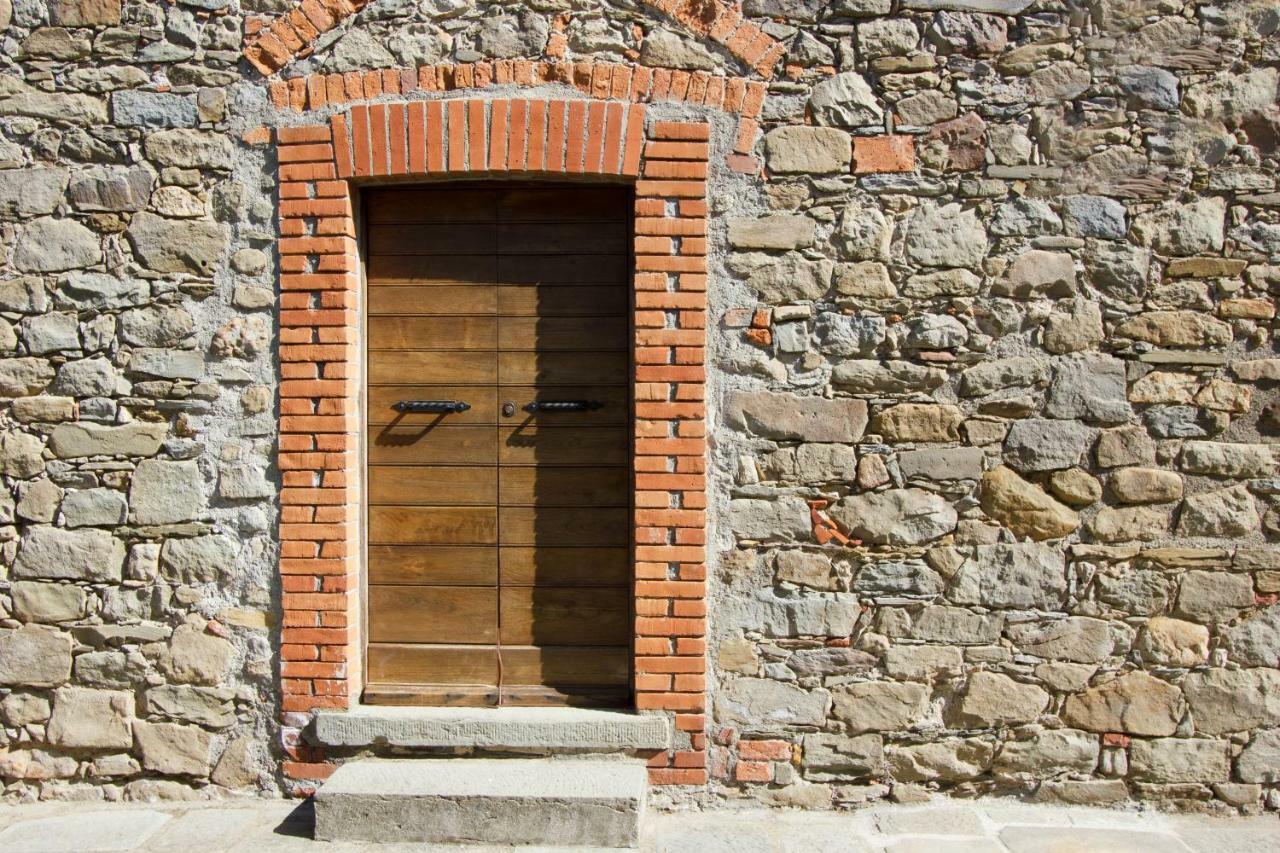 Agripodere Il Falco Pontremoli Bagian luar foto